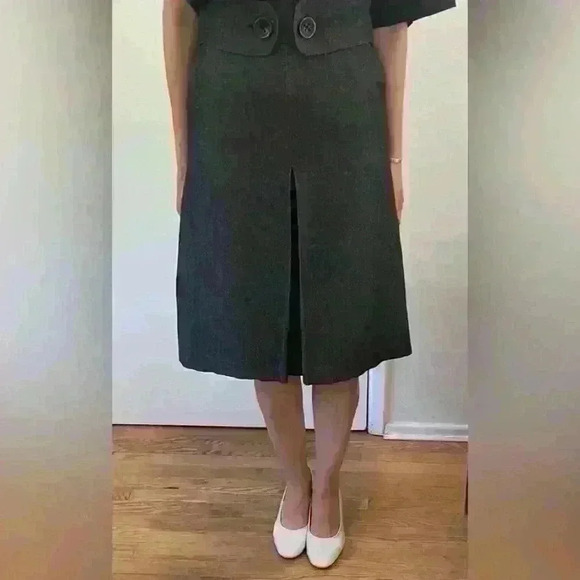 A line black chambray skirt. NEW WITH TAGS - Picture 1 of 7